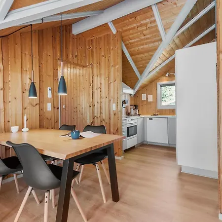 Semesterbostad Gorgeous In With Sauna *